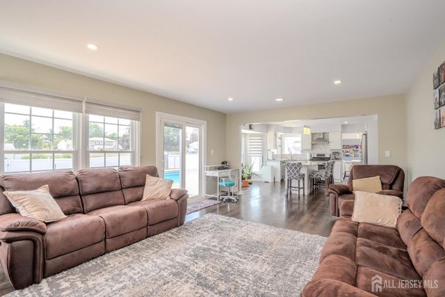 1444 Masoma Road, North Brunswick, NJ 08902