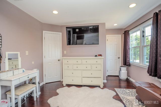 1444 Masoma Road, North Brunswick, NJ 08902
