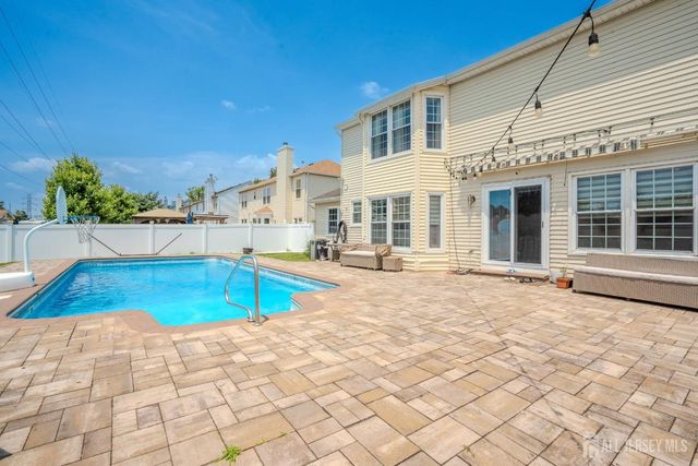 1444 Masoma Road, North Brunswick, NJ 08902