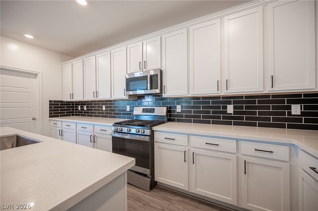 9804 Abel Cliff Street, Las Vegas, NV 89143