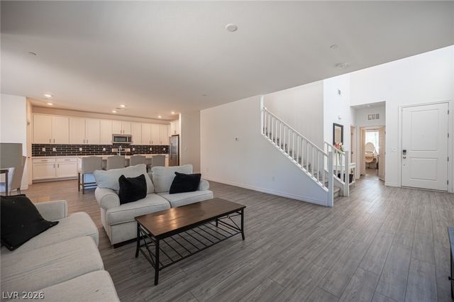 9804 Abel Cliff Street, Las Vegas, NV 89143