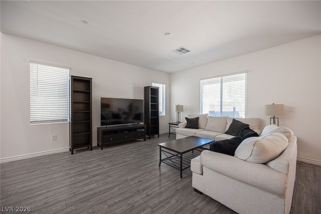 9804 Abel Cliff Street, Las Vegas, NV 89143