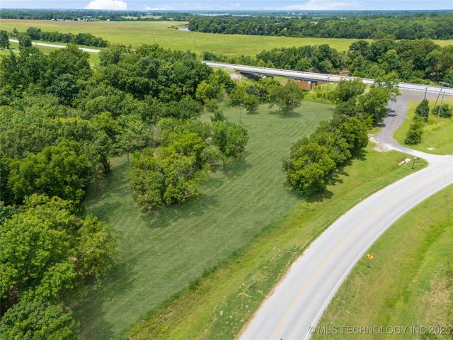 17102 S 129th East Avenue, Bixby, OK 74008
