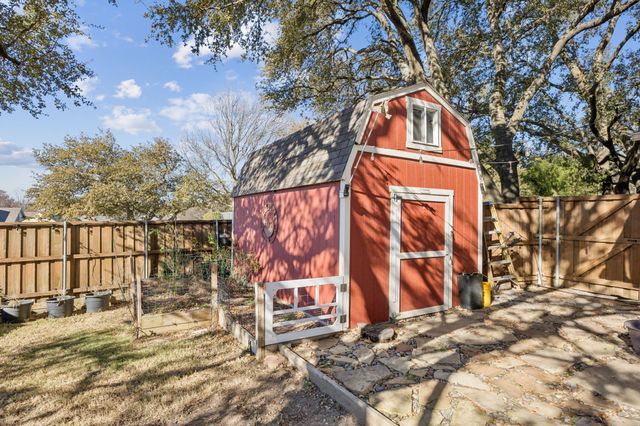 6814 Dolphin Circle, Rowlett, TX 75088