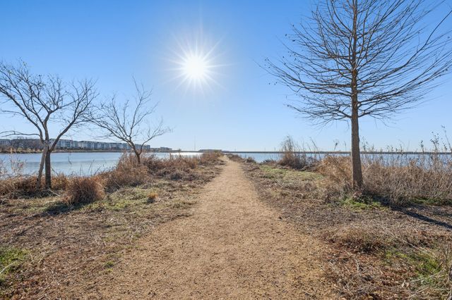 6814 Dolphin Circle, Rowlett, TX 75088