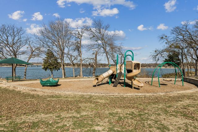 6814 Dolphin Circle, Rowlett, TX 75088