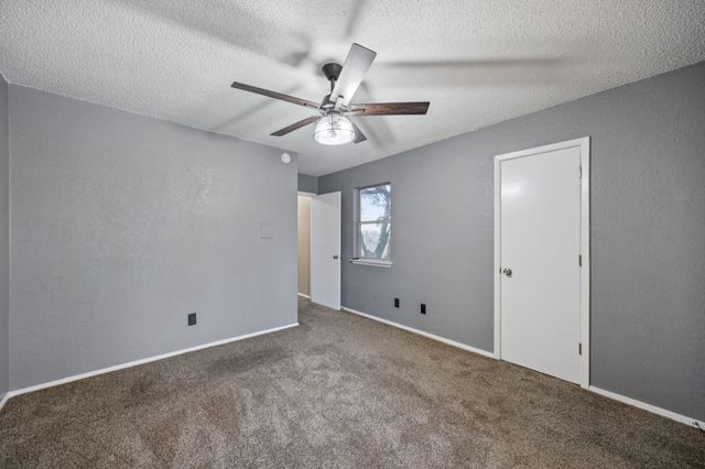 6814 Dolphin Circle, Rowlett, TX 75088