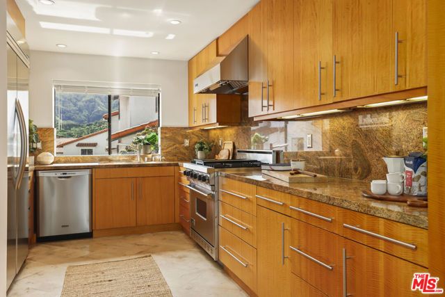 1611 Michael Lane, Pacific Palisades (los Angeles), CA 90272