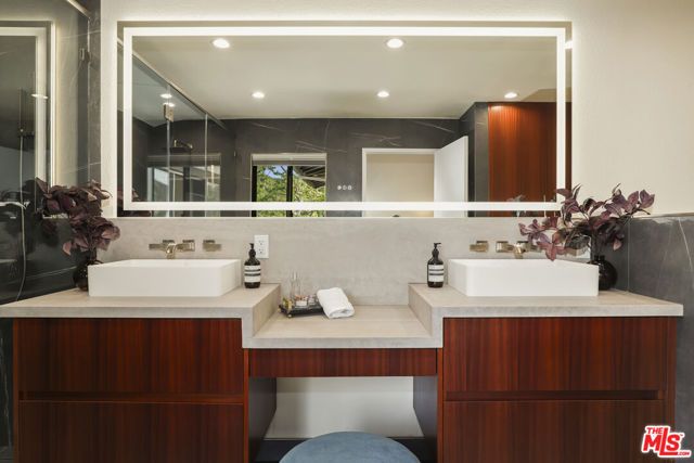 1611 Michael Lane, Pacific Palisades (los Angeles), CA 90272