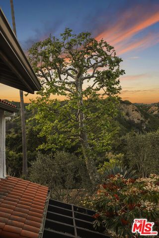 1611 Michael Lane, Pacific Palisades (los Angeles), CA 90272