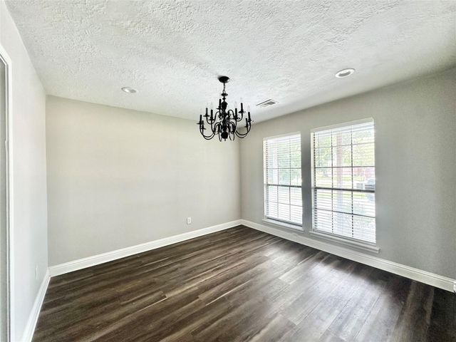 2523 Castle Place, Stafford, TX 77477