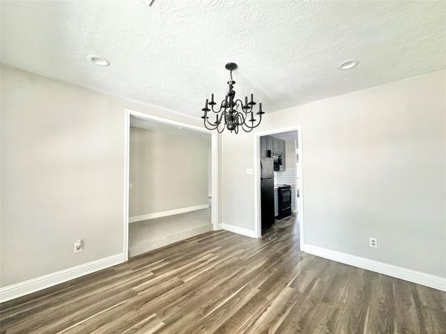 2523 Castle Place, Stafford, TX 77477