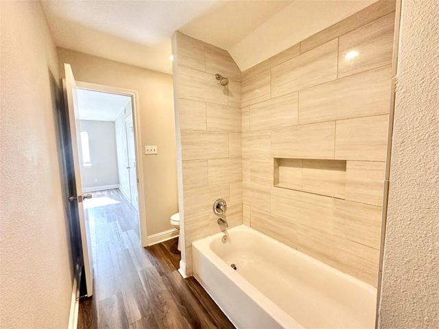 2523 Castle Place, Stafford, TX 77477