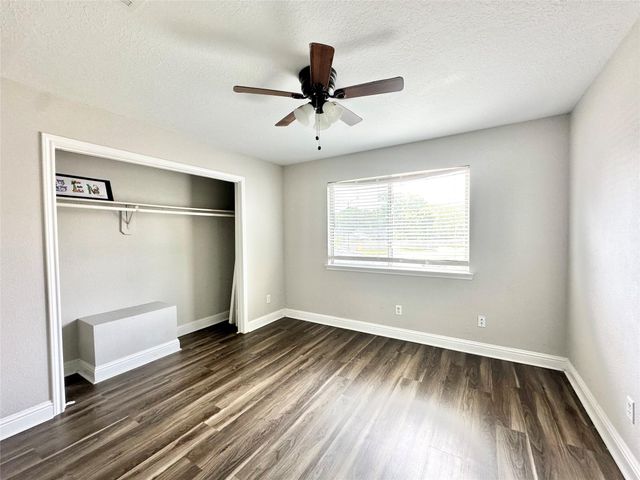 2523 Castle Place, Stafford, TX 77477