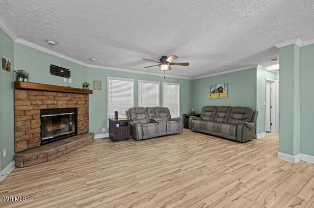 9514 Highway 11w, Mooresburg, TN 37811