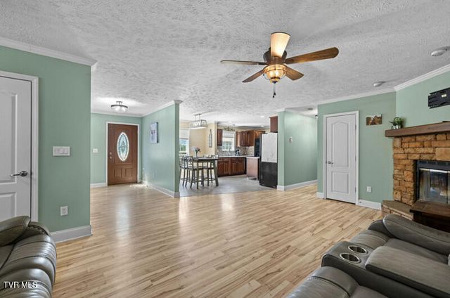 9514 Highway 11w, Mooresburg, TN 37811