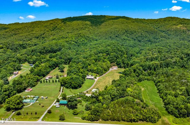 9514 Highway 11w, Mooresburg, TN 37811