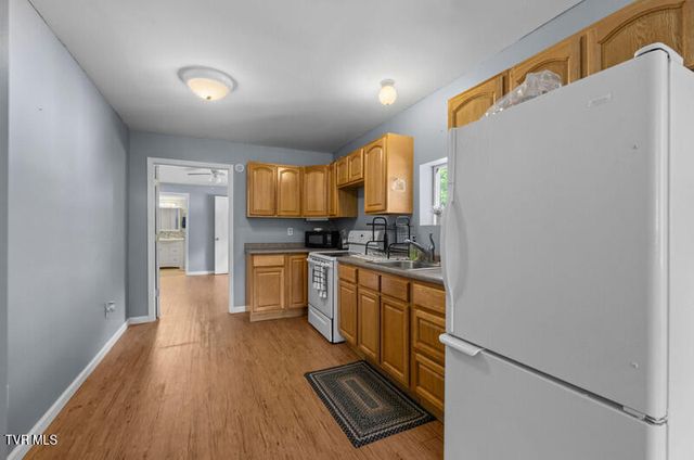 9514 Highway 11w, Mooresburg, TN 37811