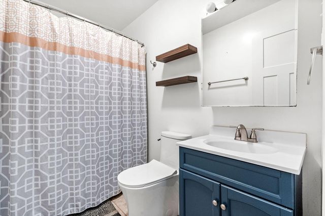 204 Wagner Road, Porter, IN 46304