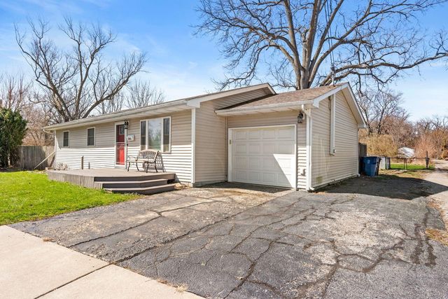 204 Wagner Road, Porter, IN 46304