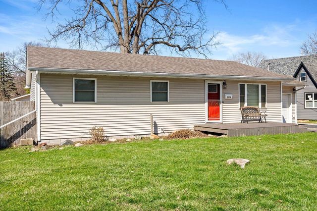 204 Wagner Road, Porter, IN 46304