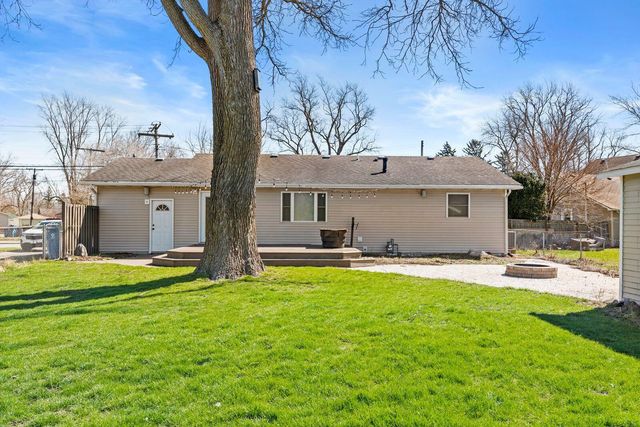 204 Wagner Road, Porter, IN 46304