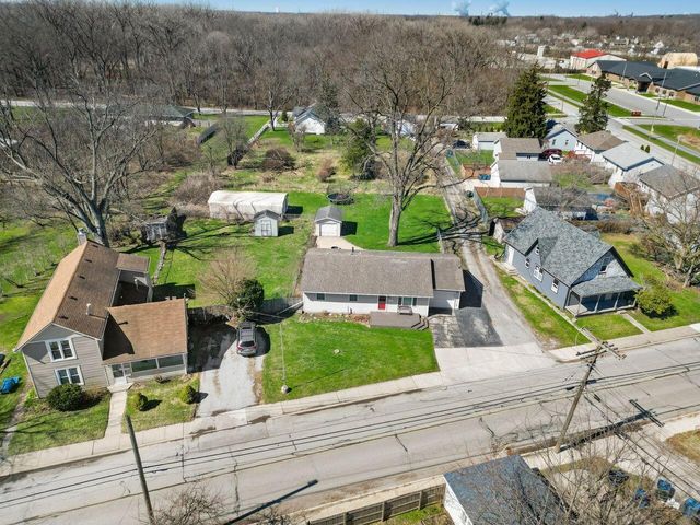 204 Wagner Road, Porter, IN 46304