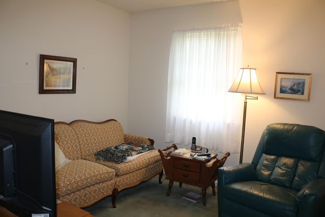 106 Clinton Drive, Paris, KY 40361