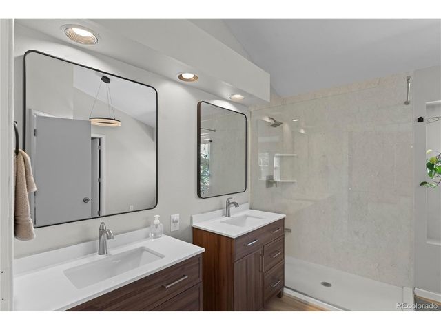 925 Wuthering Heights Dr, Colorado Springs, CO 80921