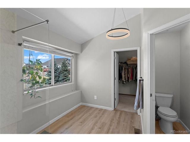 925 Wuthering Heights Dr, Colorado Springs, CO 80921