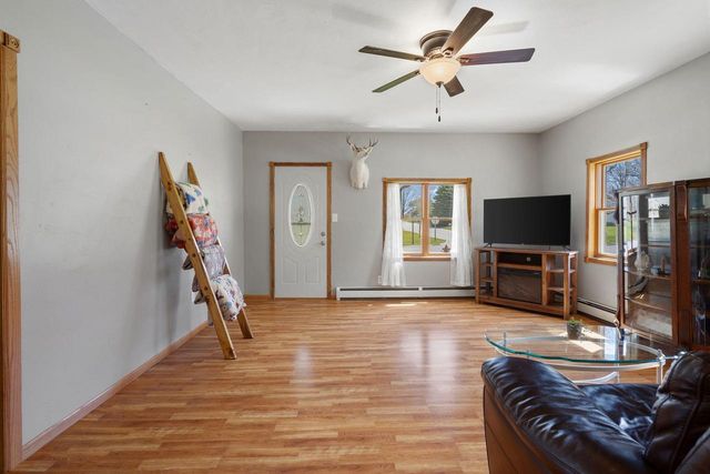 404 N SWIFT STREET, Glenbeulah, WI 53023