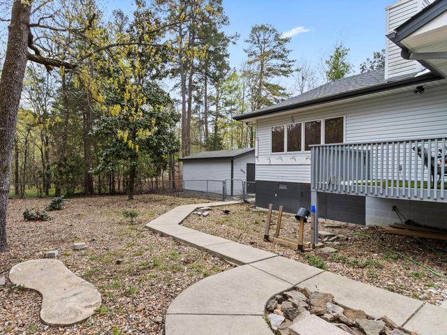 1 Herradura Trce, Hot Springs Village, AR 71909