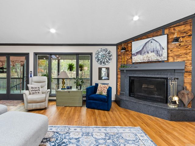 1 Herradura Trce, Hot Springs Village, AR 71909