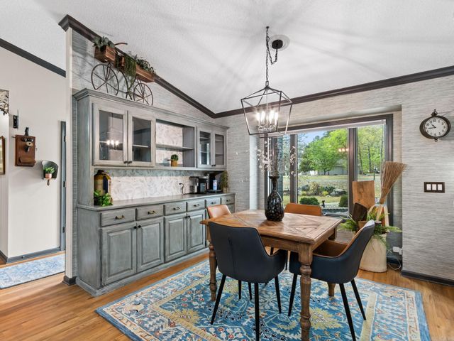 1 Herradura Trce, Hot Springs Village, AR 71909