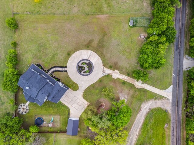 6677 County Road 619, Farmersville, TX 75442