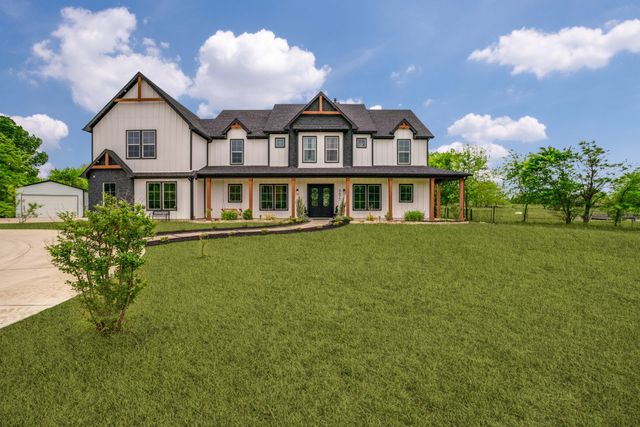6677 County Road 619, Farmersville, TX 75442
