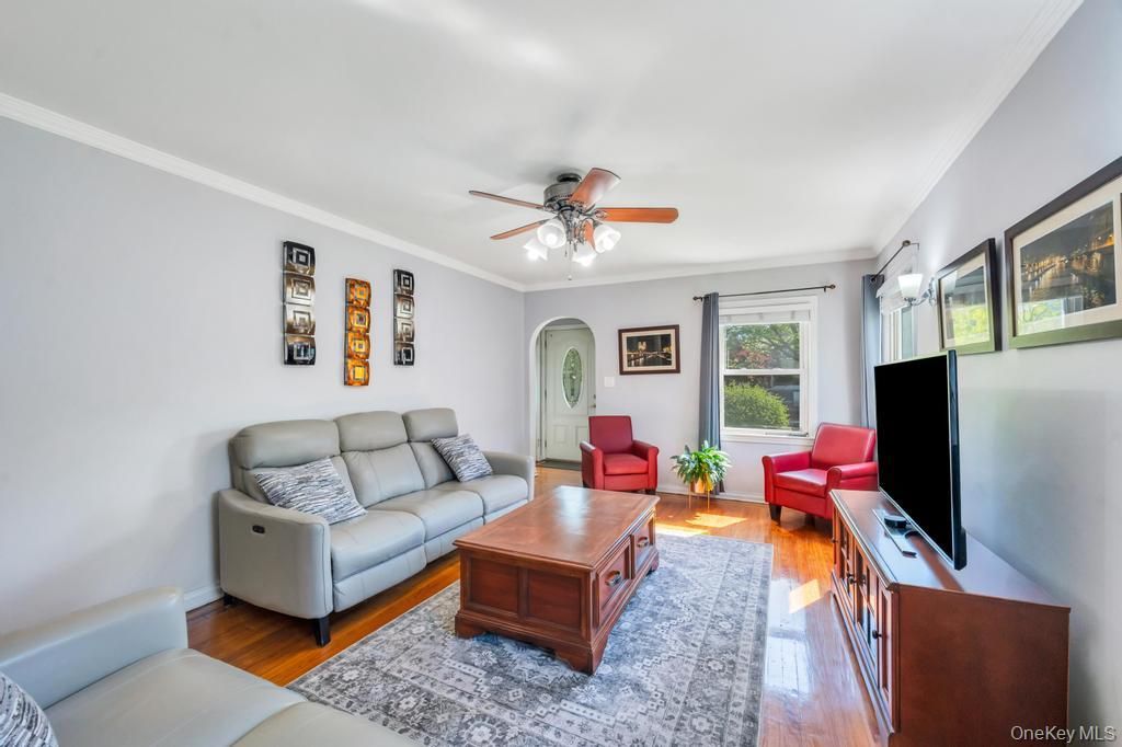 8726 249th Street, Bellerose, NY 11426 — photo 3