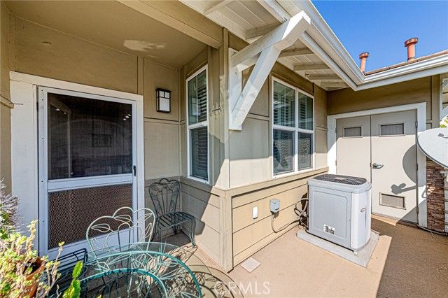 735 Francesca 202, Walnut, CA 91789