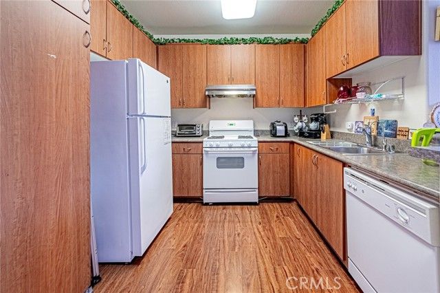 735 Francesca 202, Walnut, CA 91789