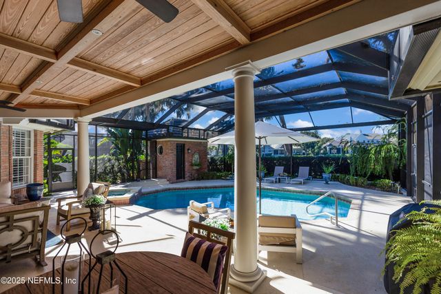 192 TWELVE OAKS Lane, Ponte Vedra Beach, FL 32082