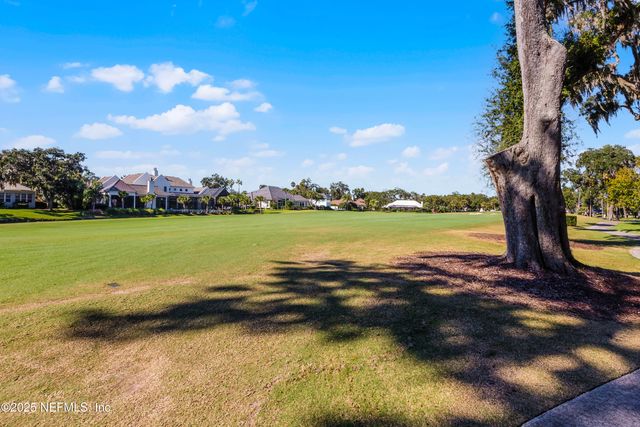 192 TWELVE OAKS Lane, Ponte Vedra Beach, FL 32082