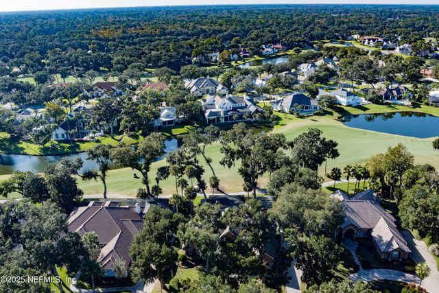 192 TWELVE OAKS Lane, Ponte Vedra Beach, FL 32082