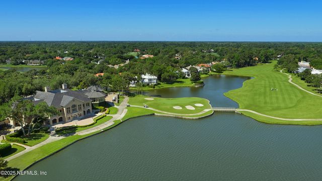 192 TWELVE OAKS Lane, Ponte Vedra Beach, FL 32082