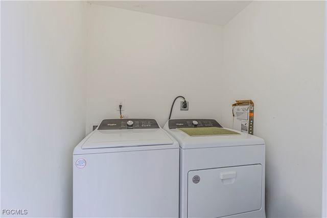 17421 Birchwood LN 3, Fort Myers, FL 33908