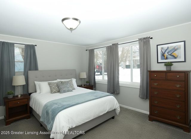 4445 North Street, Holt, MI 48842