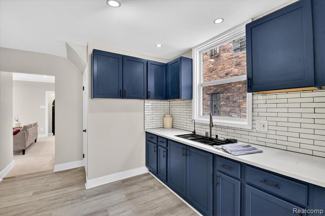 16642 Monte Vista Street, Detroit, MI 48221