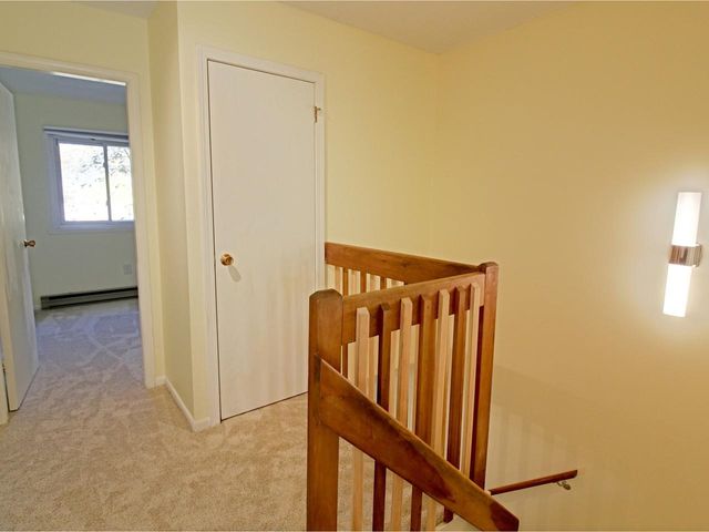 B10 Stonehedge Drive, South Burlington, VT 05403