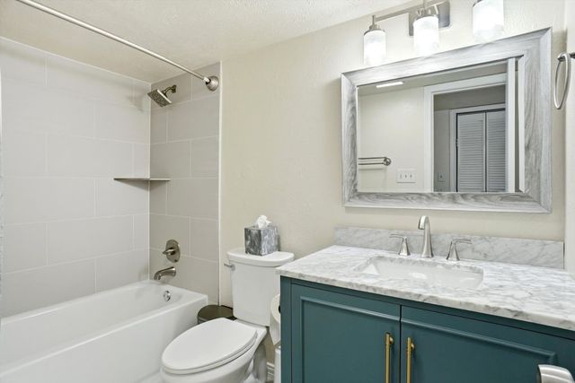 2358 Honeycomb Court, Fort Worth, TX 76131