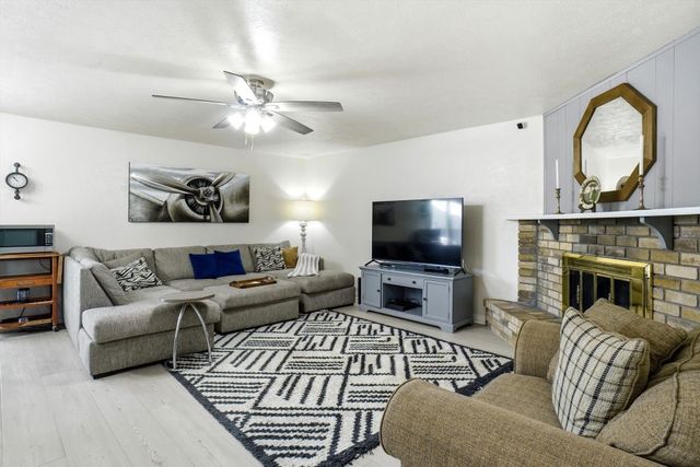 2358 Honeycomb Court, Fort Worth, TX 76131