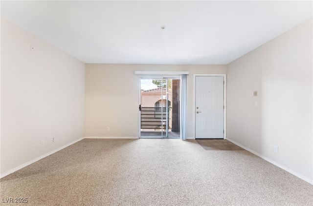 2120 Sealion Drive 207, Las Vegas, NV 89128